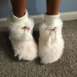 Fluffy house slippers
